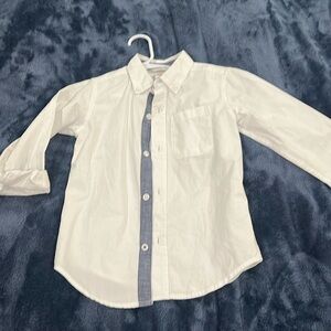 Gymboree boys white button down shirt. Great condition size 5T